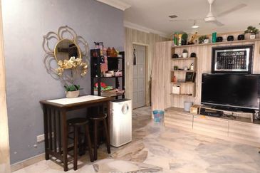 Sri Kinabalu Condominium