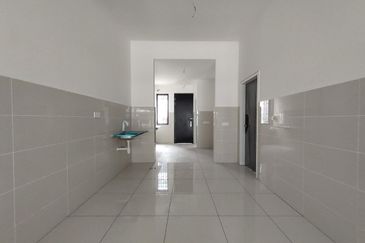 Elmina Green Three @ City of Elmina