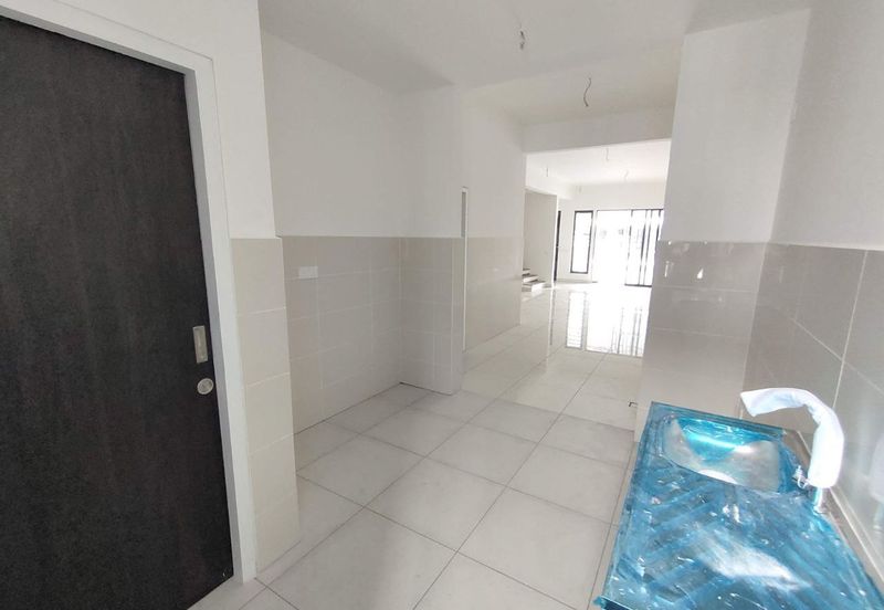 Elmina Green Three @ City of Elmina