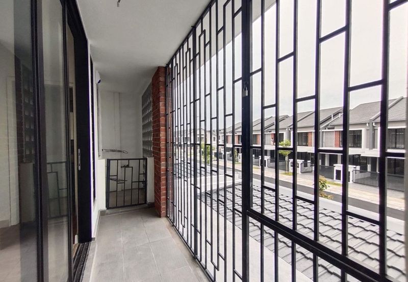 Elmina Green Three @ City of Elmina