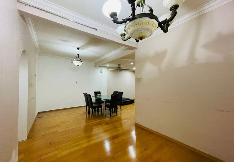 Bandar Tun Hussein Onn