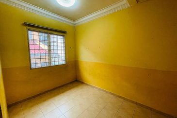 Bandar Tun Hussein Onn