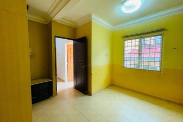 Bandar Tun Hussein Onn