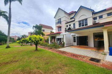 Precint 8 Dual Frontage Putrajaya Freehold Cheapest Unit! 