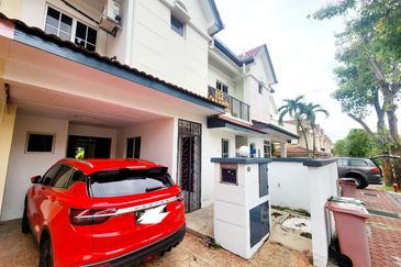 Precint 8 Dual Frontage Putrajaya Freehold Cheapest Unit! 