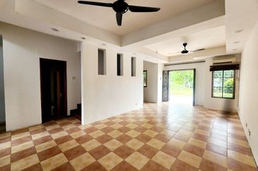 Precint 8 Dual Frontage Putrajaya Freehold Cheapest Unit! 