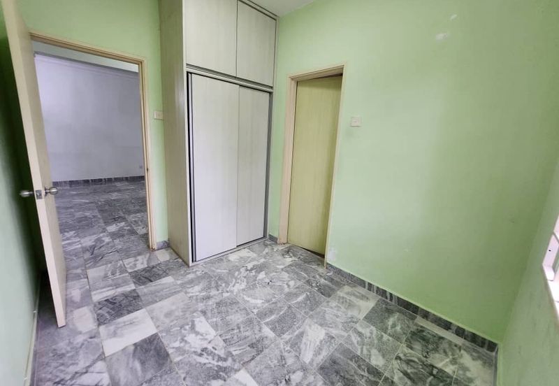 Kemensah Villa Condominium