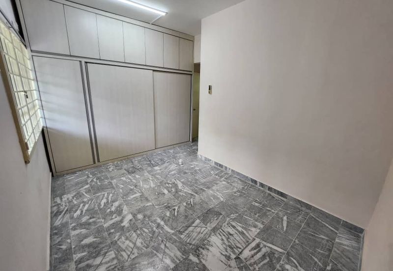 Kemensah Villa Condominium