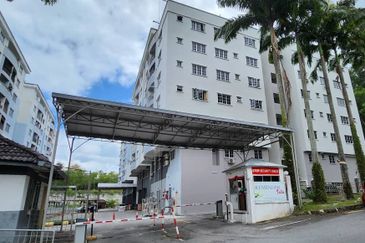 Kemensah Villa Condominium