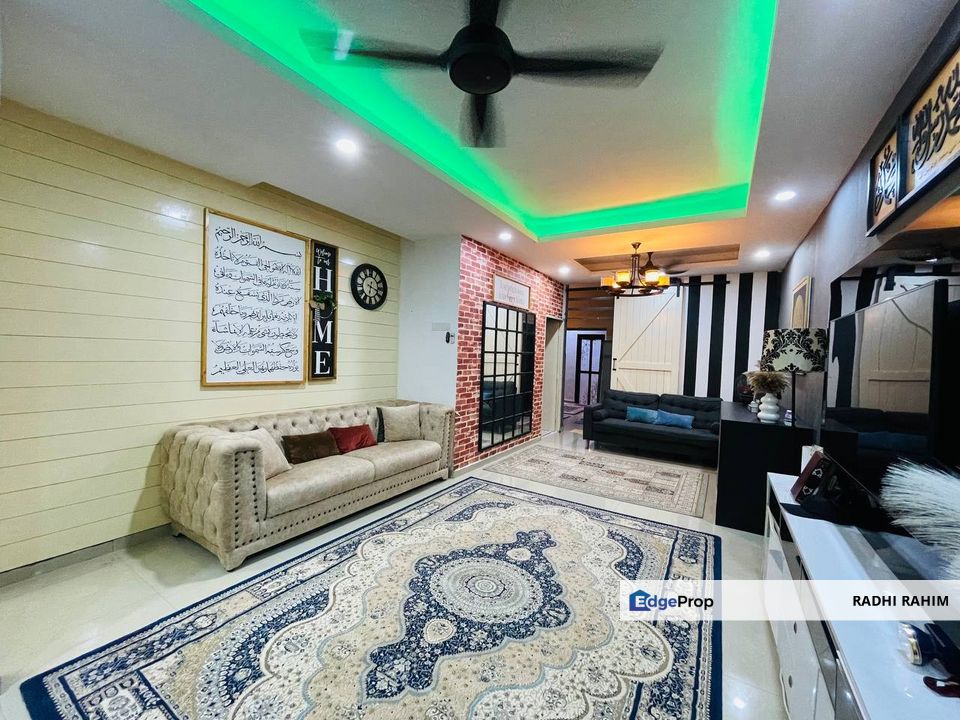 Selayang Semi-D Fully Reno Facing Open View to Appreciate! , Selangor, Selayang