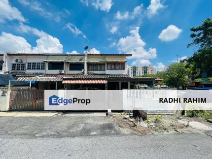 Ampang Corner Lot Tmn Cempaka 4 Bilik Renovated, Selangor, Ampang