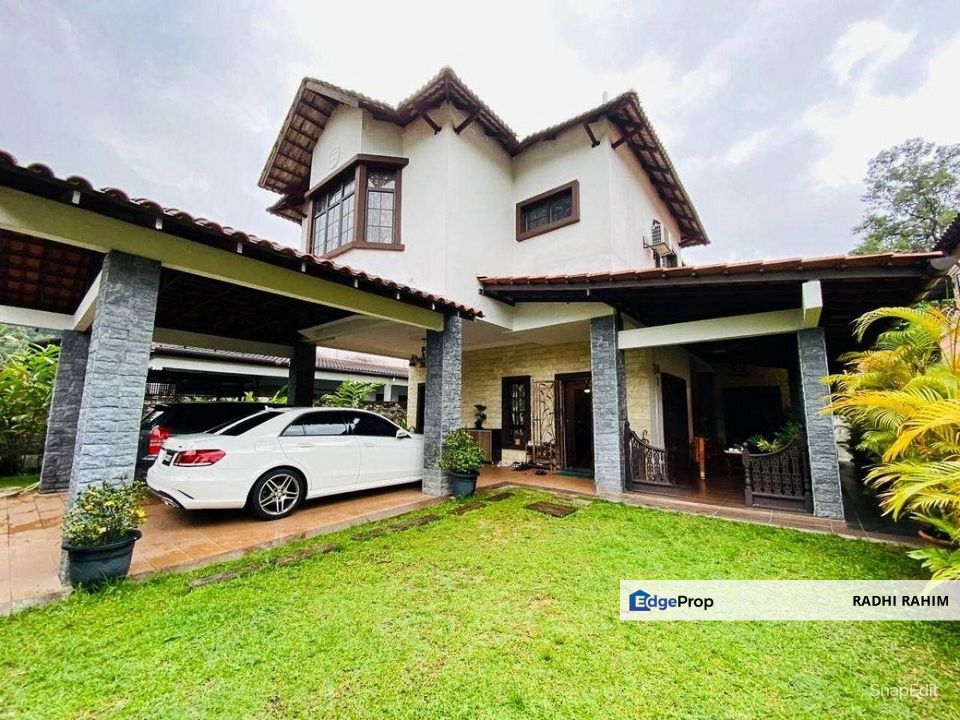 Gombak Batu 9 Freehold Bungalow Renovated Fully Furnished , Selangor, Gombak