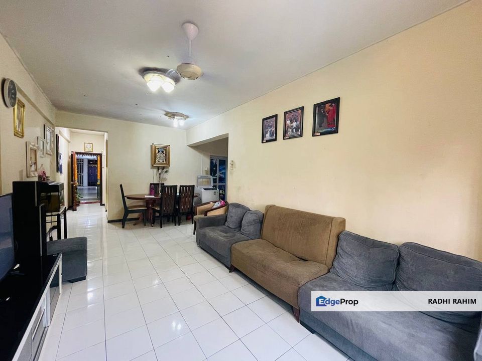 Melawati Condo Desaku 3 FREEHOLD Kemensah 1st Floor, Kuala Lumpur, Taman Melawati