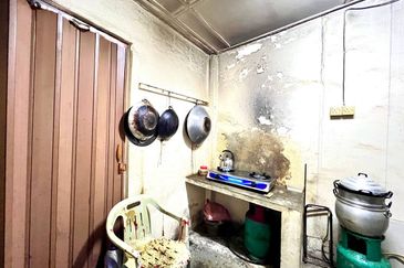 Taman Desa Keramat AU2