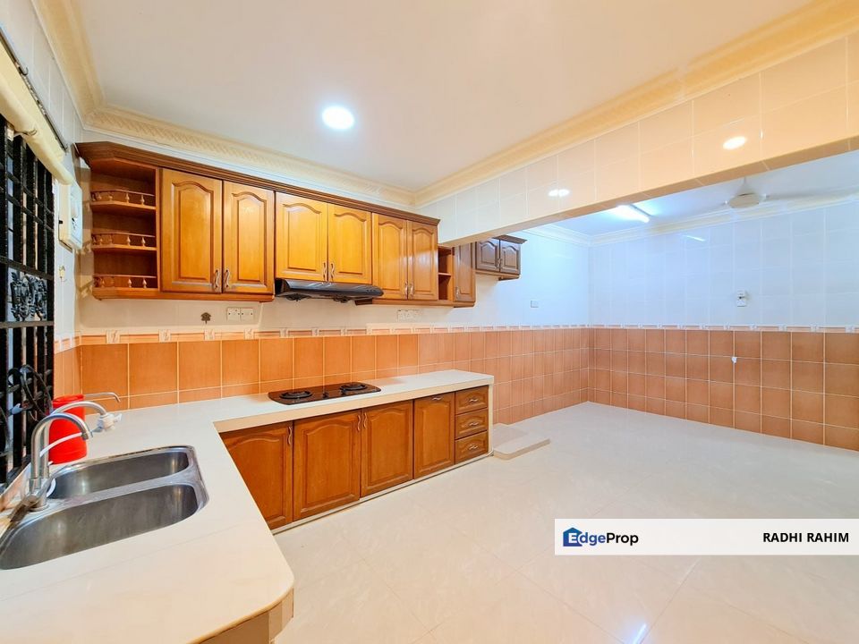 Selayang Renovated 2-Storey Terrace Untuk Dijual Gombak Batu Caves, Selangor, Selayang