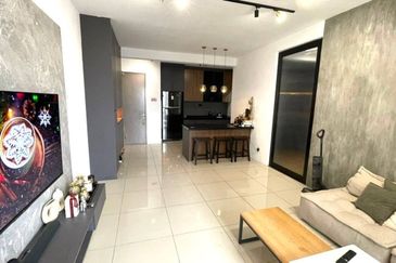 Platinum Splendor Residence