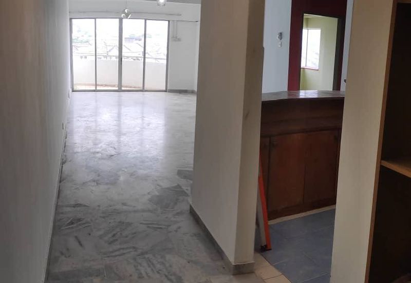 Ayers Tower @ Taman Kosas