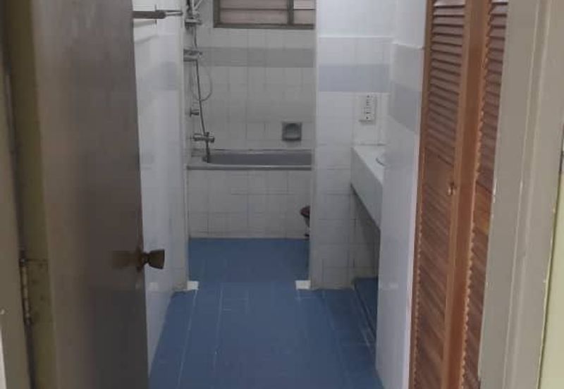 Ayers Tower @ Taman Kosas