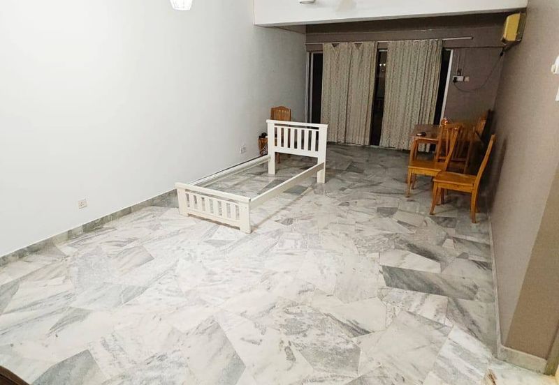 Ayers Tower @ Taman Kosas