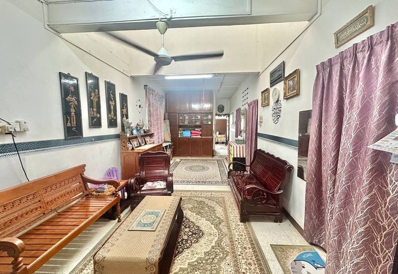 Taman Lembah Keramat AU5