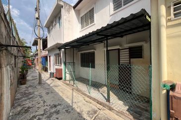 Taman Pinggiran Batu Caves