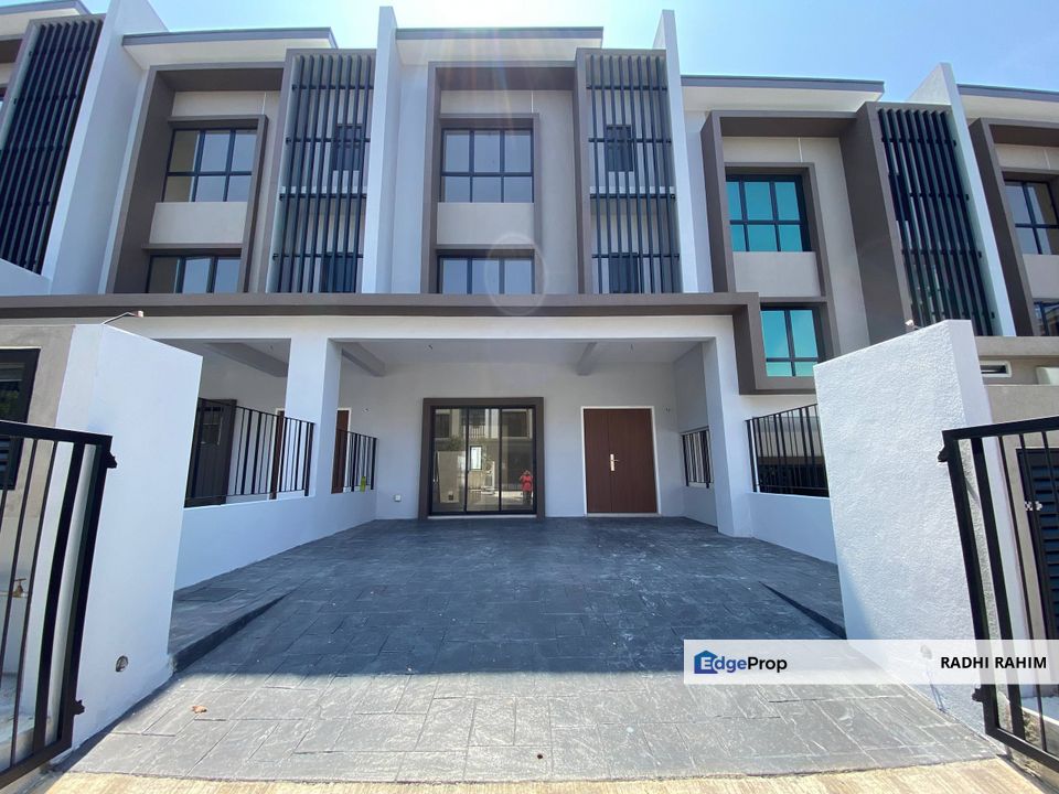 Nassim Heights Bare Unit Brand New Bkt Antarabangsa Ampang, Kuala Lumpur, Ampang