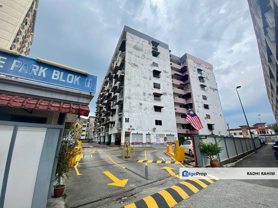 Ampang Apartment Luas Ada Parking Ada Pool Ada Lif KL, Kuala Lumpur, Ampang