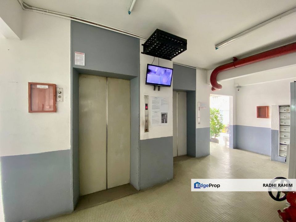 Ampang Apartment Luas Ada Parking Ada Pool Ada Lif KL, Kuala Lumpur, Ampang