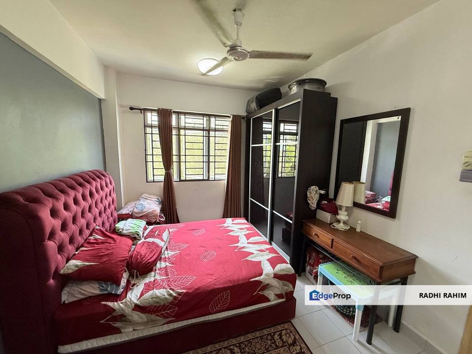 Sri Gombak Rumah Dah Reno Ready Strata Kristal Heights 2 Batu Caves, Selangor, Gombak