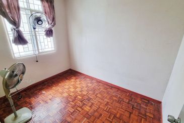 Pangsapuri Kristal (Crystal Tower), Taman Bukit Indah