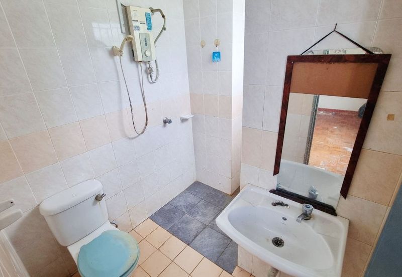 Pangsapuri Kristal (Crystal Tower), Taman Bukit Indah