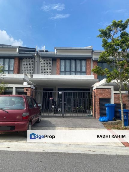 Elmina Below Market Renovated EG4 Elmina West U17, Selangor, Shah Alam