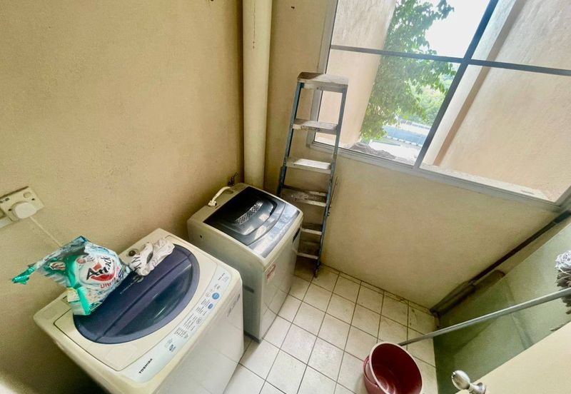 Seri Maya Condominium