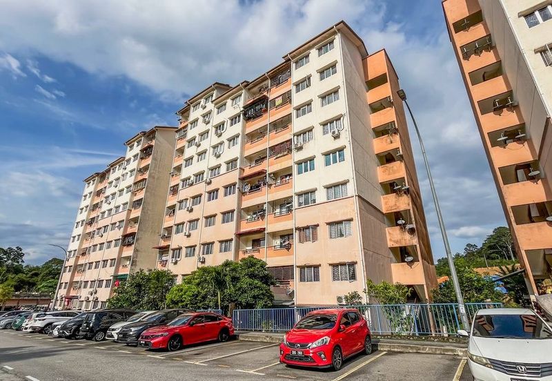 Sri Hijauan, Ukay Perdana