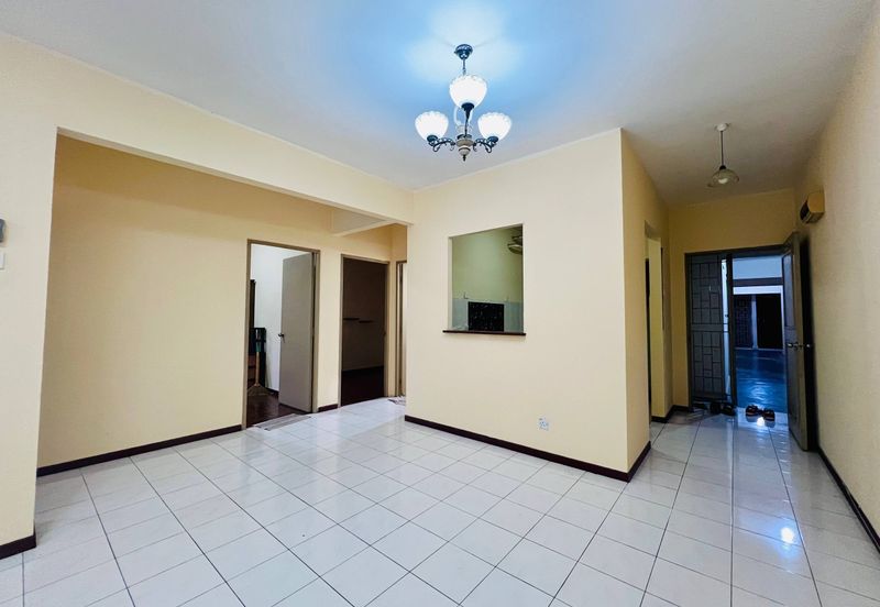 Kondominium Tiara Intan, Taman Bukit Indah