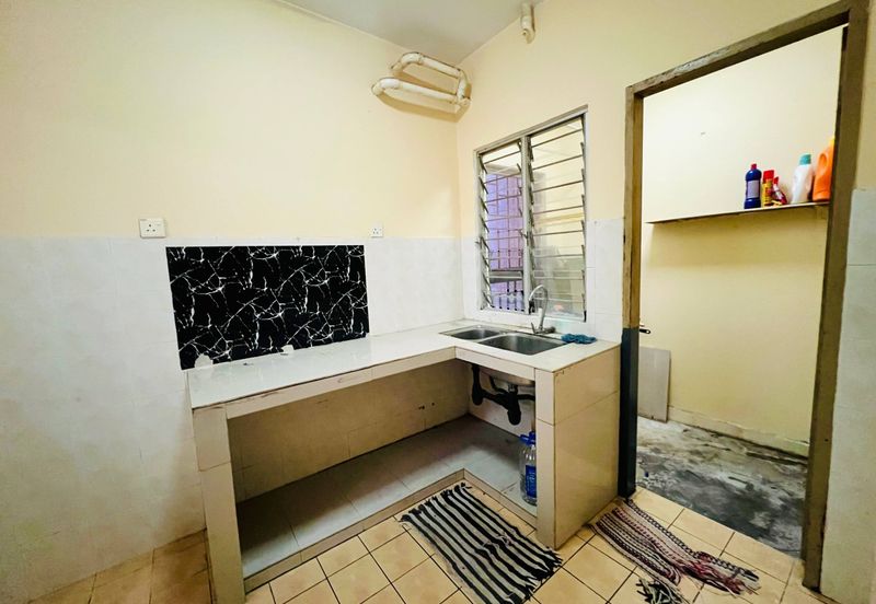 Kondominium Tiara Intan, Taman Bukit Indah