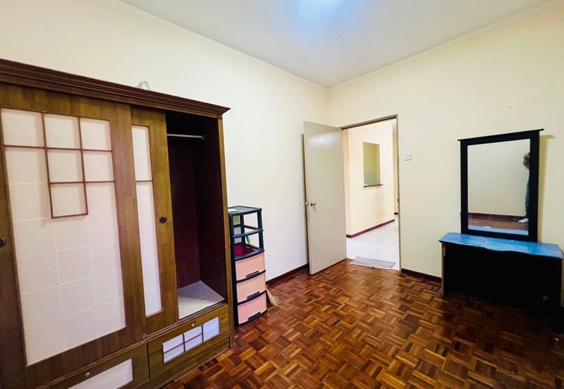 Kondominium Tiara Intan, Taman Bukit Indah