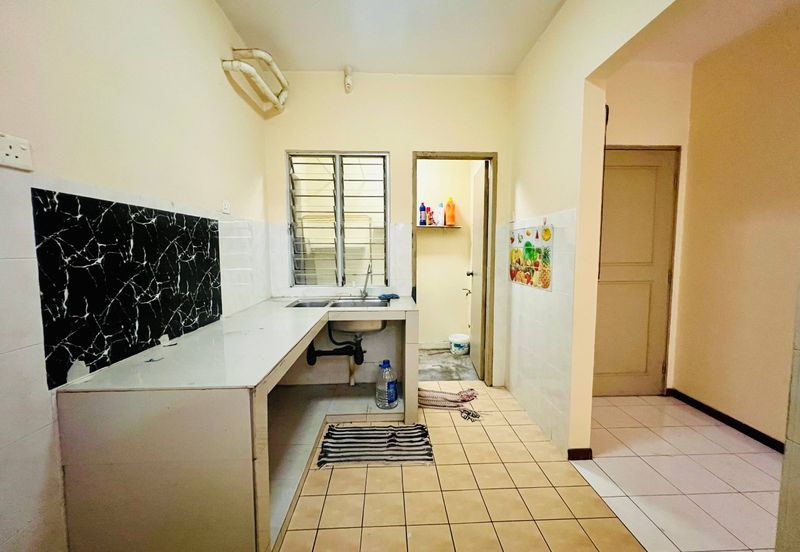 Kondominium Tiara Intan, Taman Bukit Indah