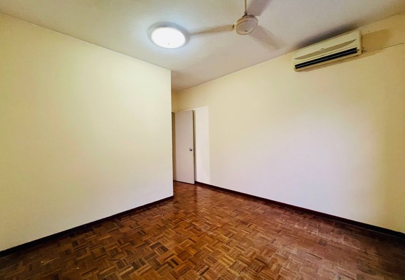 Kondominium Tiara Intan, Taman Bukit Indah