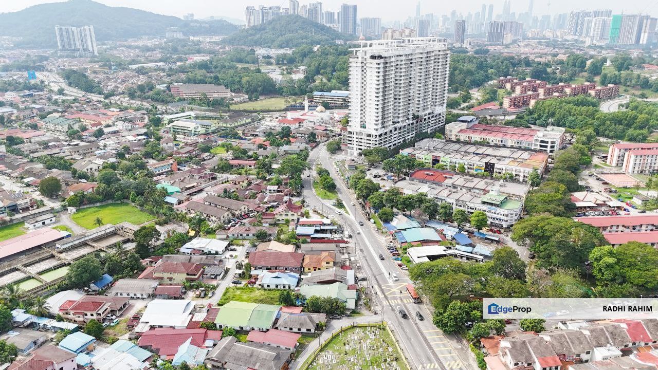 Klang Gate Melawati Corner Lot Depan Saville Facing Mainroad, Selangor, Taman Melawati