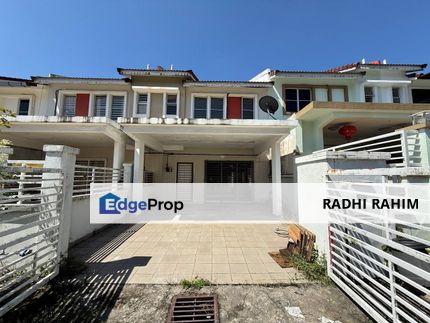 Seri Kembangan Cheapest Walking Distance to MRT Near AEON 2-Storey Terrace , Selangor, Seri Kembangan