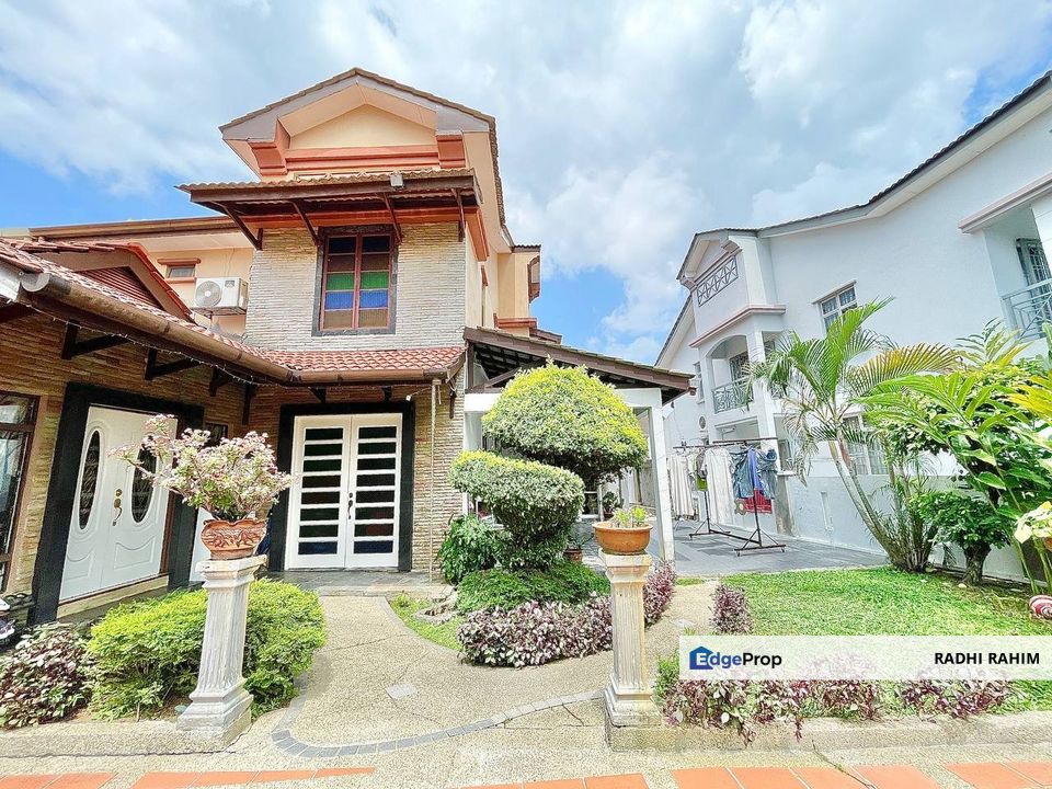 Ukay Perdana Semi-D Renovated Well-Maintained Guarded Ampang KL , Selangor, Ampang