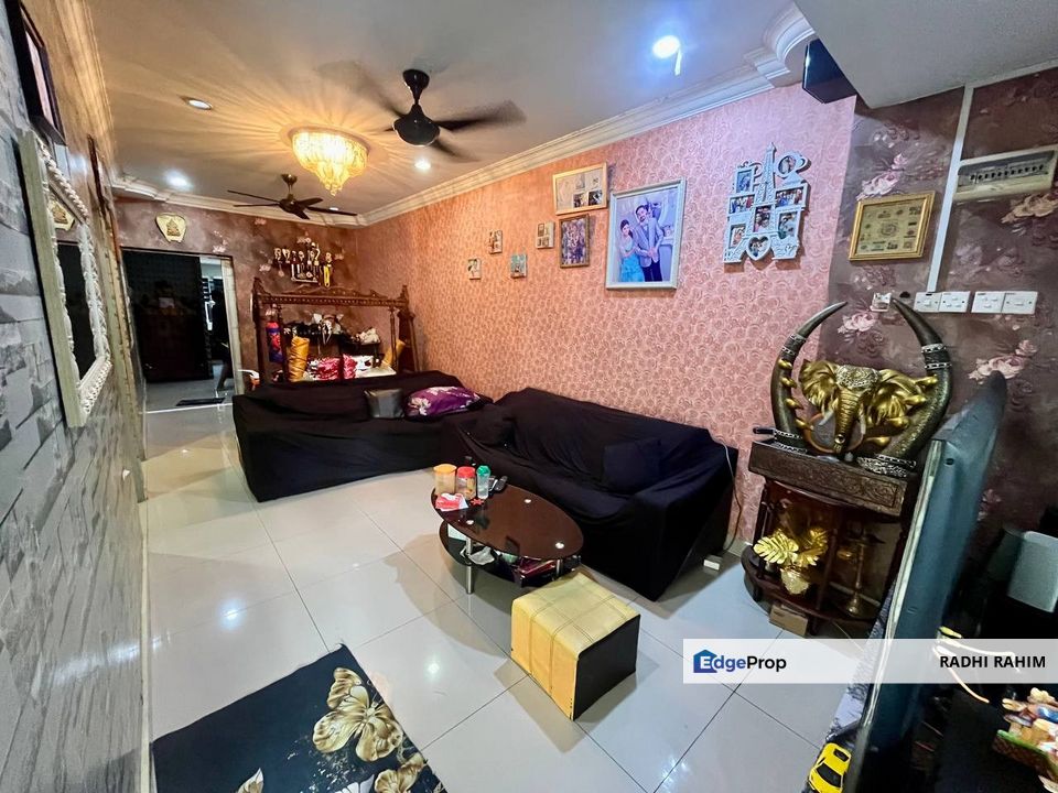 Taman Selaseh Renovated & Extended NBU Fasa 1 Batu Caves Gombak, Selangor, Batu Caves 