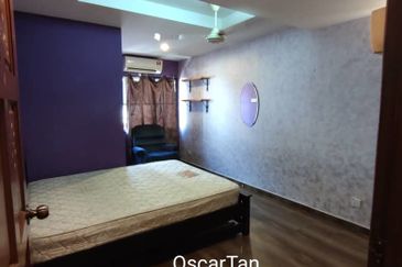 Good Condition, Well Keep unit for Sale at Kepong area!!