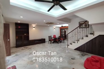 Good Condition, Well Keep unit for Sale at Kepong area!!