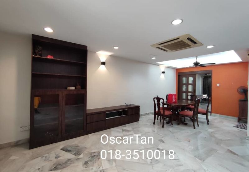 Good Condition, Well Keep unit for Sale at Kepong area!!