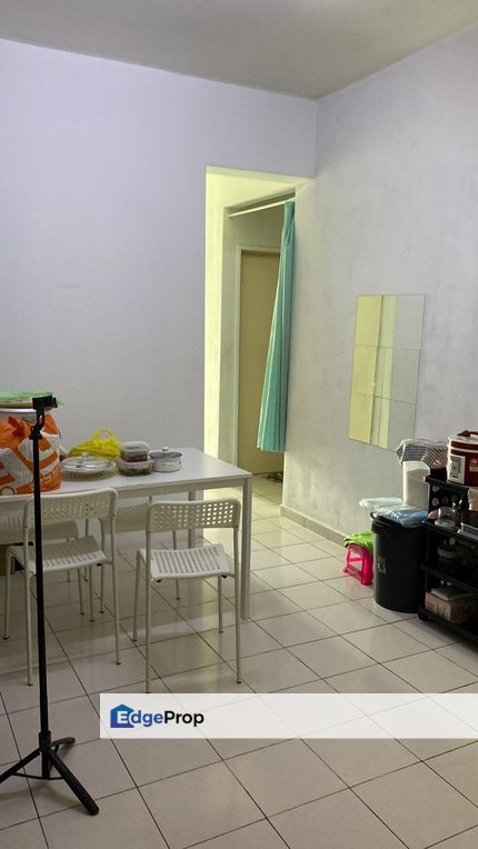 Well Maintained Unit in Kepong Sentral Condo, Selangor, Kepong