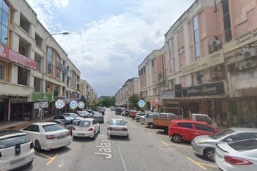 Medan Putra Business Centre