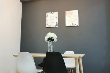 Evergreen Park Acorn and Hazel