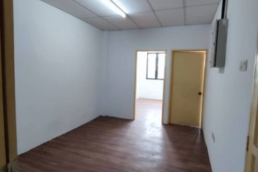 Fully Renovated Office in Jln Ipoh For Rent
